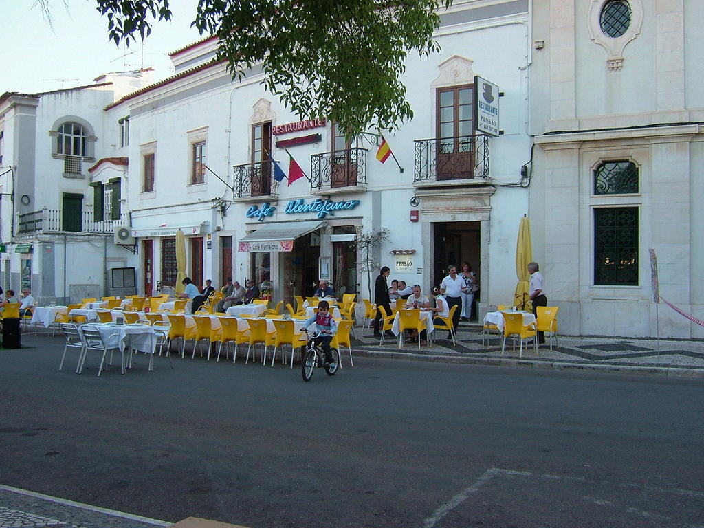 Alentejano Low Cost Hotel Estremoz Eksteriør billede